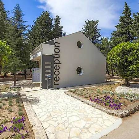 Hotel Paklenica 4*